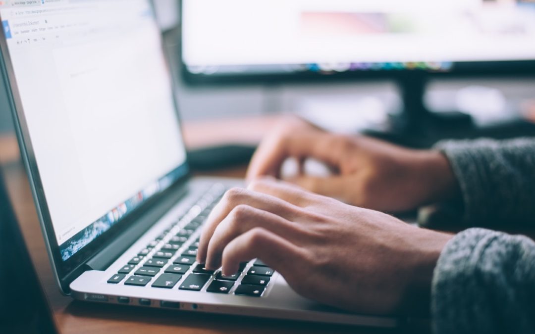 Quais os softwares de editoração utilizados para criar catálogo de produtos?